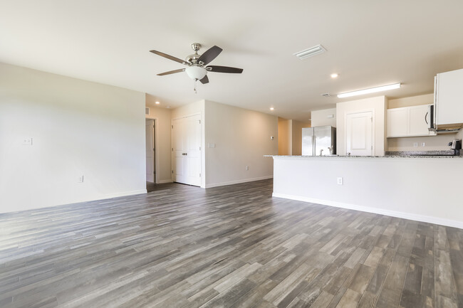 Building Photo - 22171 Voltair Ave, Port Charlotte, FL