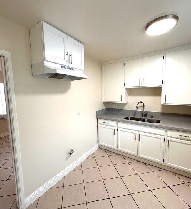 Foto del edificio - 6543 Hannon St