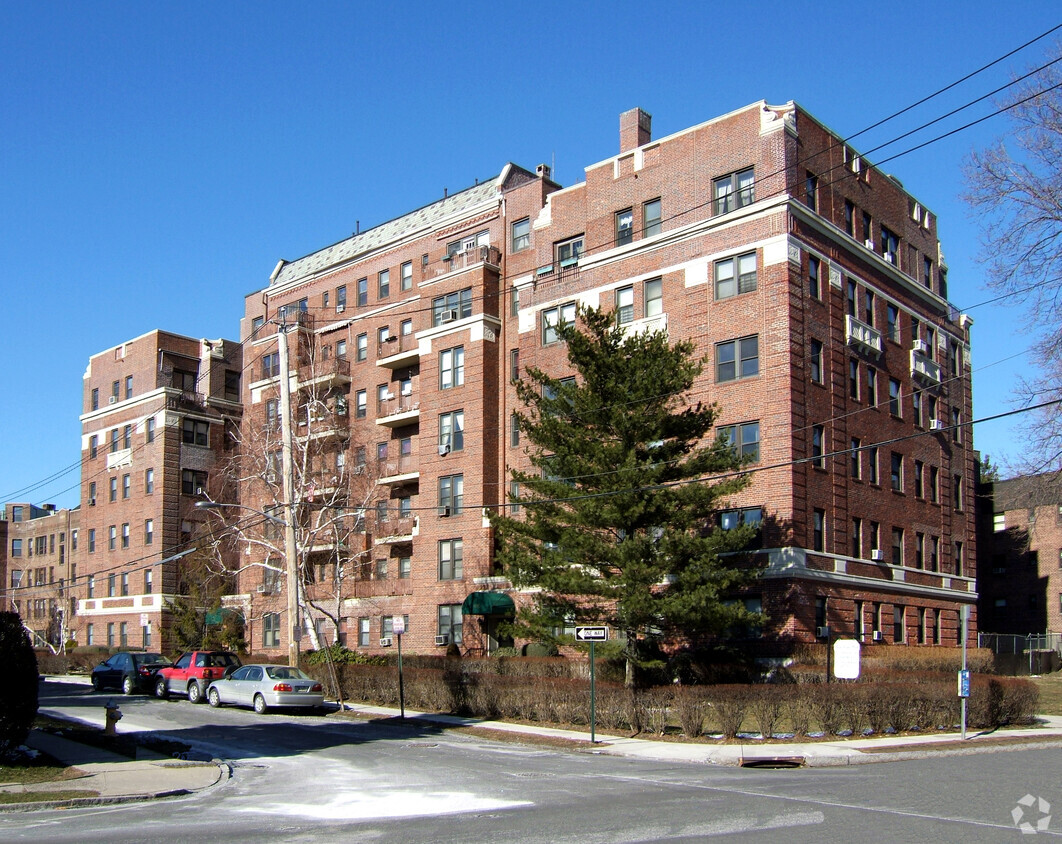 View from the southwest across Circuit and Pelham Roads - Shore Road Plaza