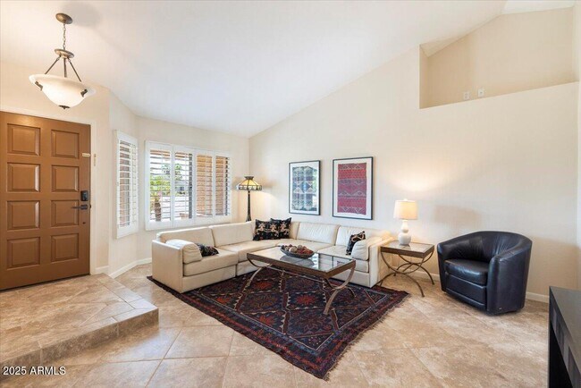 Building Photo - 8894 E Sheena Dr