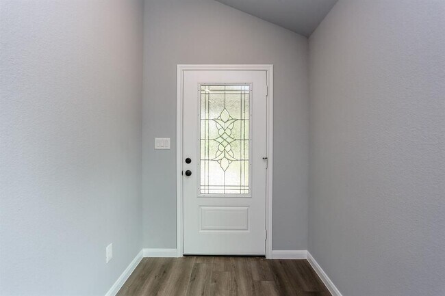 Foto del edificio - 3105 County Rd 81
