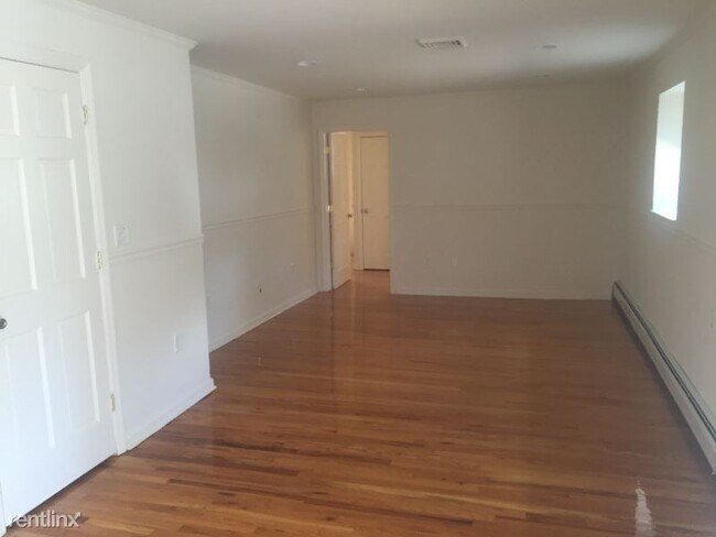 Foto del edificio - 2 br, 1 bath Apartment - 36 hillsdale rd