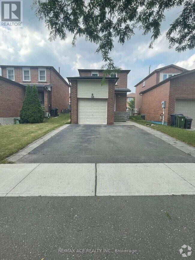 Building Photo - 69 Brimstone Crescent