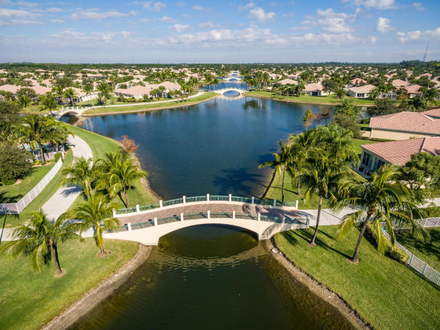 Building Photo - 2055 Guadeloupe Dr