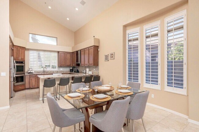 Building Photo - 15442 E Acacia Way