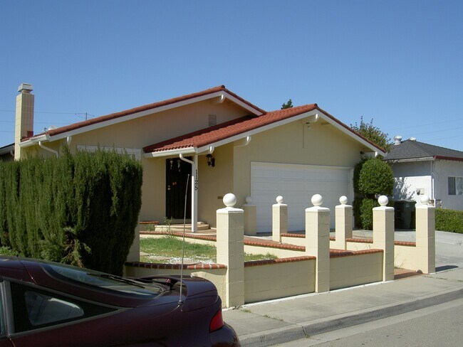 Building Photo - 1125 Moonlight Way