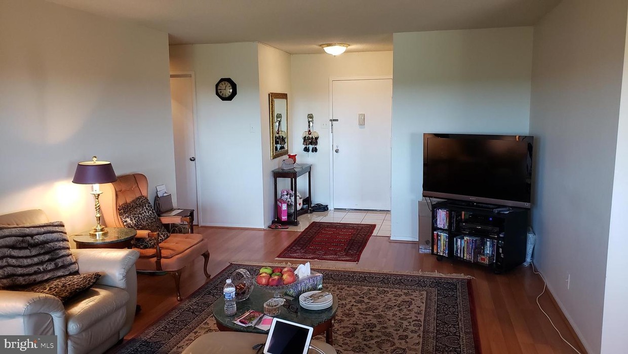 Foto principal - 307 Yoakum Pkwy