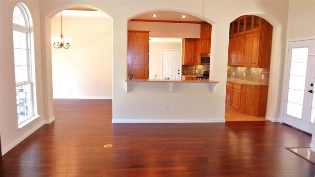 Foto del edificio - 4902 43rd St E