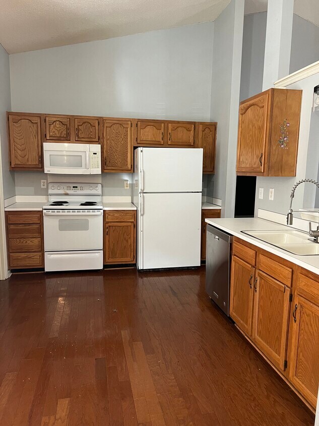 Foto del edificio - 1349 Windsor Ridge Dr