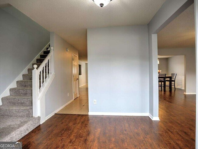 Foto del edificio - 4871 Shipjack Ln