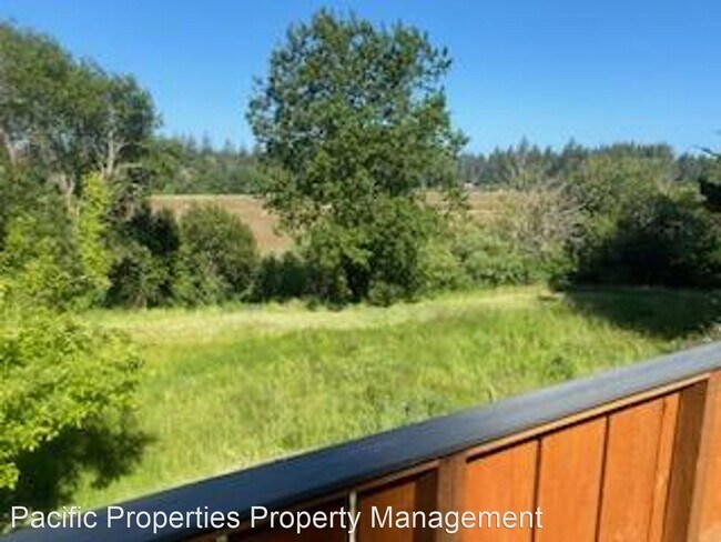 Foto del edificio - 3 br, 1 bath House - 55542 Bates Rd