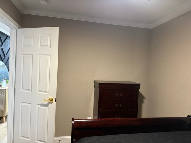 Foto del edificio - 14 Oneda Dr