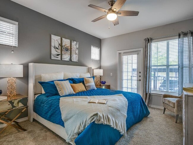 Building Photo - Riachi at One21