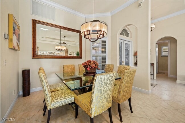 Building Photo - 8847 Largo Mar Dr