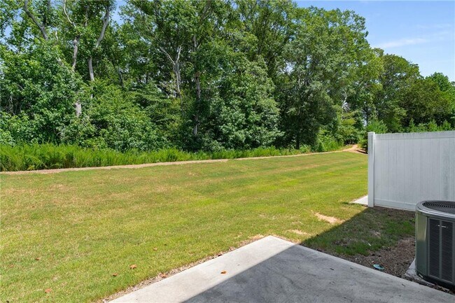 Foto del edificio - 4635 Cypress Pk Dr
