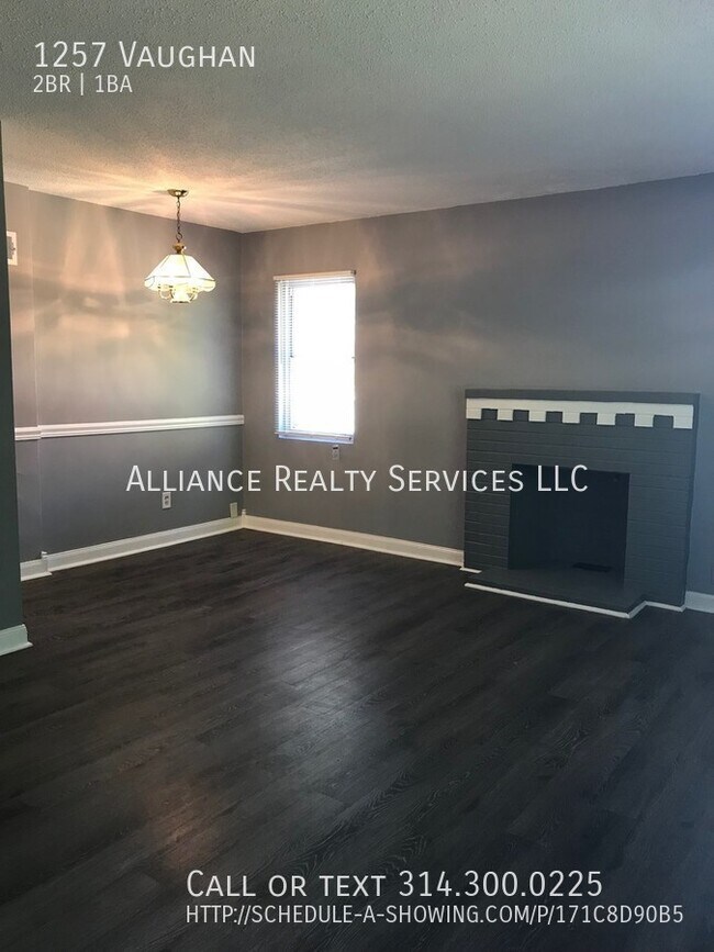 Building Photo - 1257 Vaughan Dr