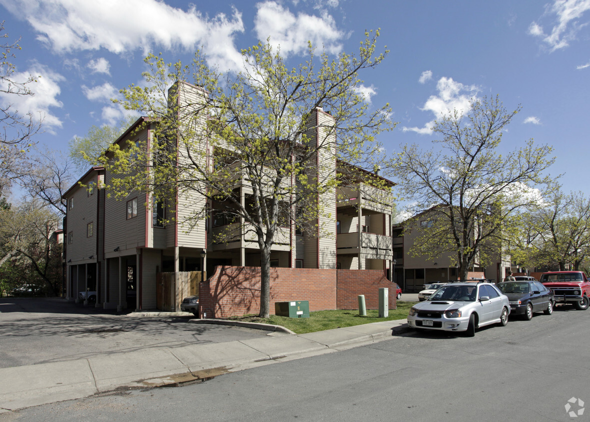 Maple Creek - Apartments in Boulder, CO | Apartments.com