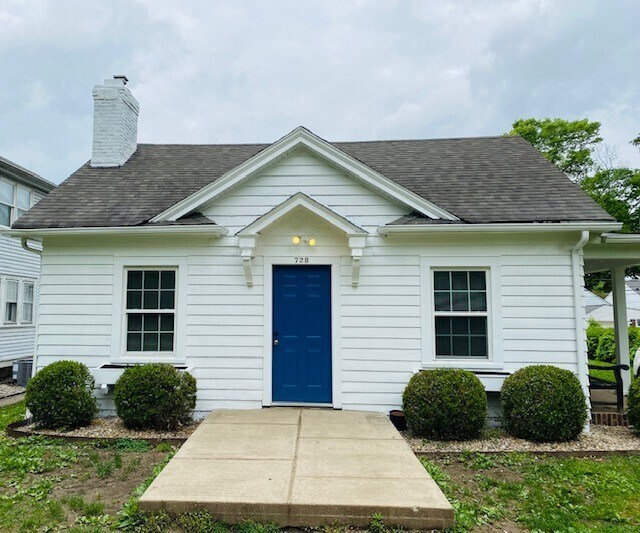 Primary Photo - 728 Berkley Rd