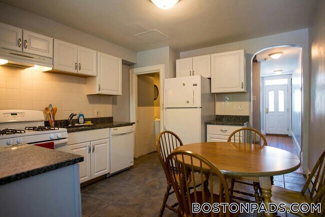 Foto del edificio - 68 Hammond St