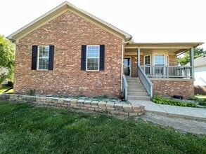Building Photo - 197 Woodfield Cir