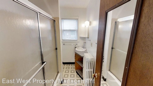 Building Photo - 601 N 27th Ave W