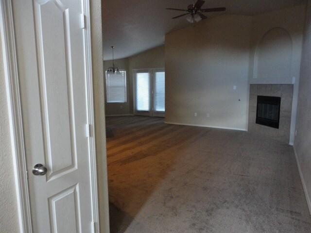 Foto del edificio - 529 Sunny Meadows Drive NE