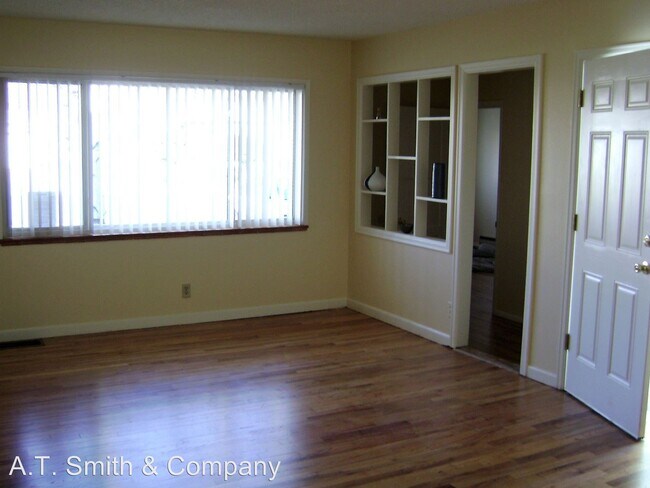 Building Photo - 3 br, 1 bath House - 1726 W. Kentucky Ave.