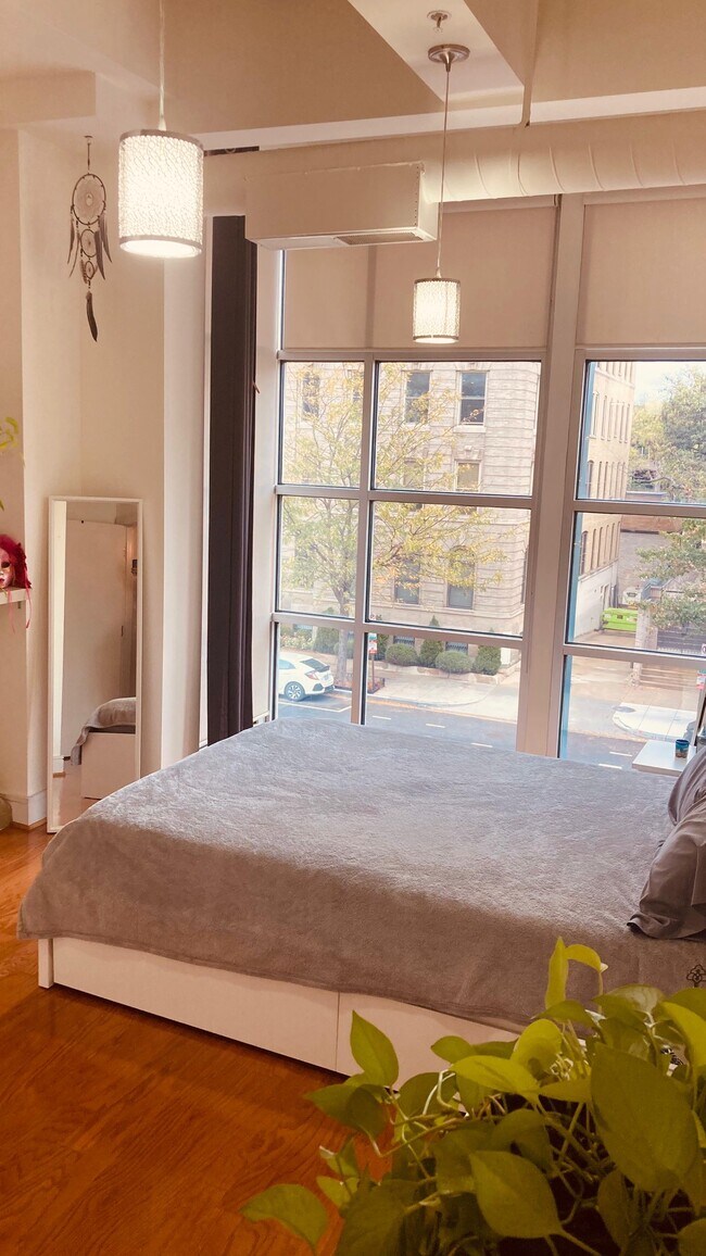 Foto del edificio - 1320 13th St NW