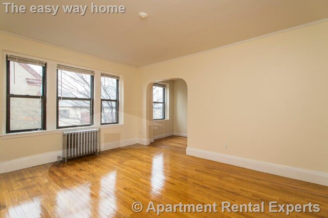 Foto del edificio - 123 Highland Ave