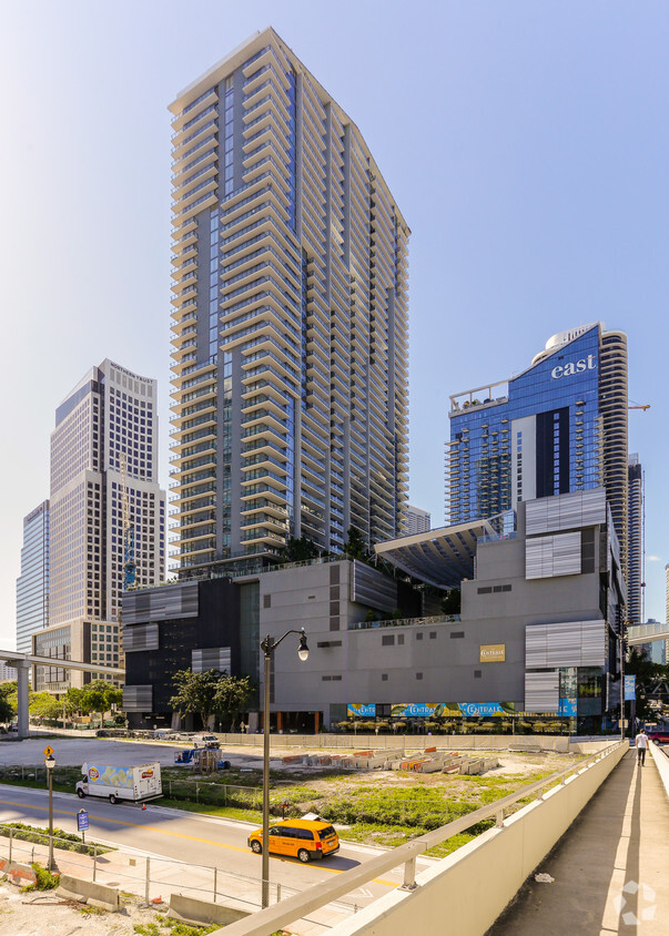 Primary Photo - Reach Brickell City Centre