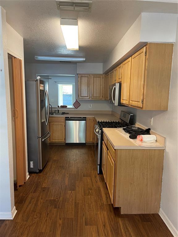 Foto del edificio - 6717 Magnolia Homes Rd