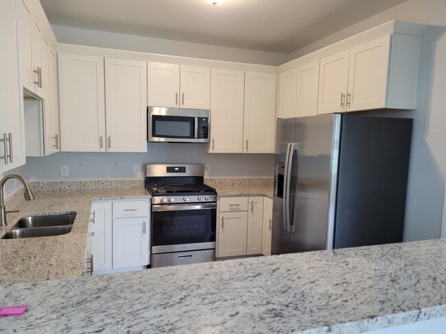 Foto del edificio - 214 Briarcliff Ct