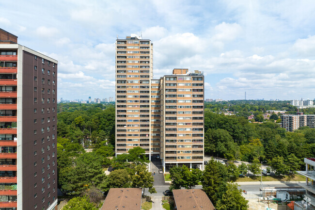 Building Photo - Agnes Macphail