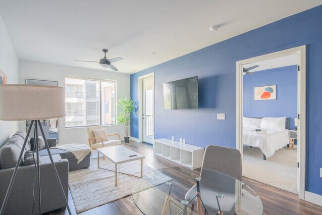 Foto del edificio - 701 W Rio Salado Pkwy