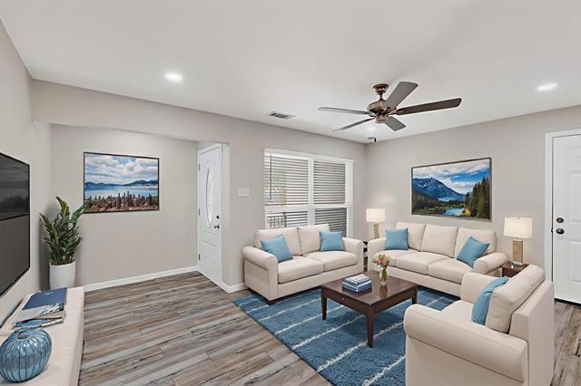 Foto del edificio - 10833 Palace Way