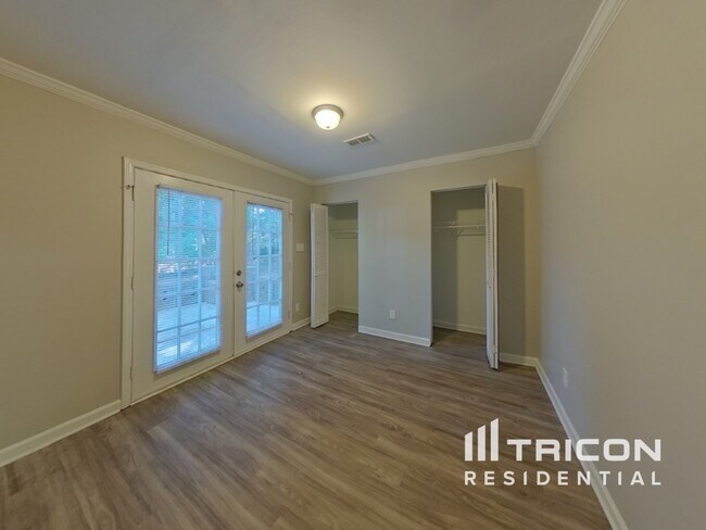 Foto del edificio - 5737 Lawn Meadow Dr