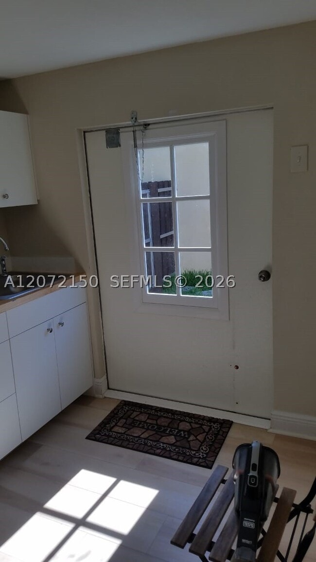 Building Photo - 15290 SW 117th St