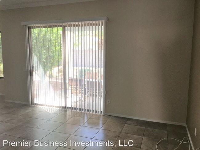 Foto del edificio - 3 br, 2 bath House - 1083 W Aspen Ave