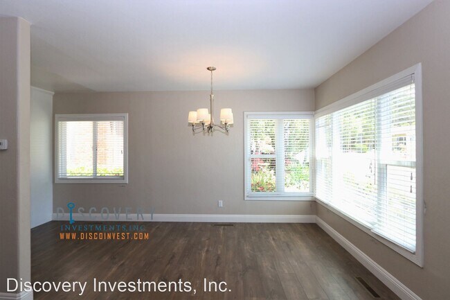 Foto del edificio - 3 br, 2 bath House - 4700 Belfast Ave.