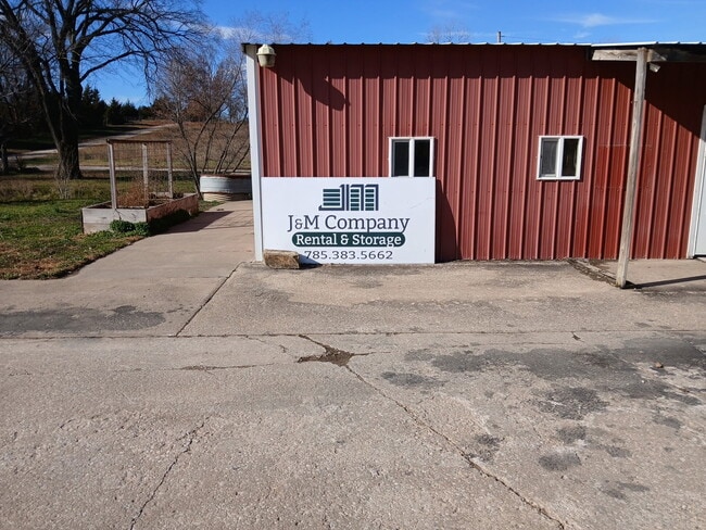 Building Photo - 19221 Old US Hwy 75