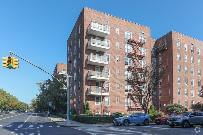 Building Photo - 9411 Shore Rd