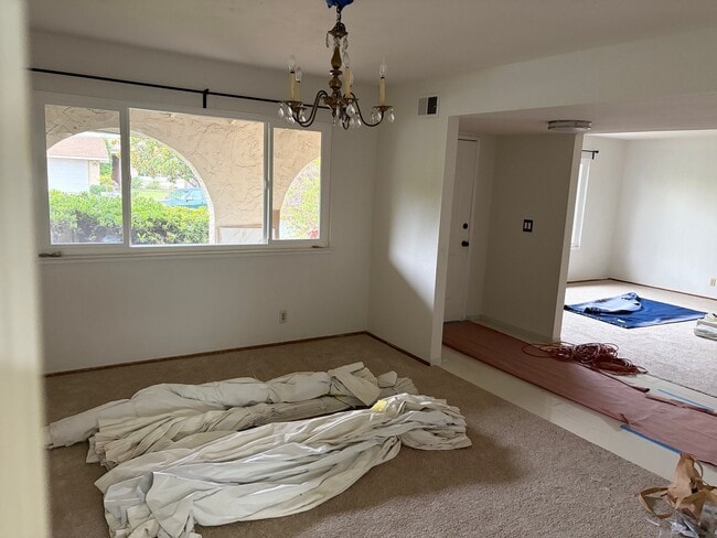 Building Photo - 717 Potomac Ct