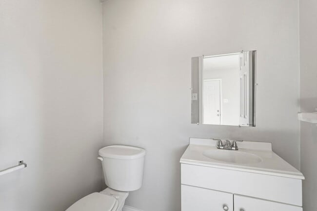 Building Photo - 11202 Sagehill Dr