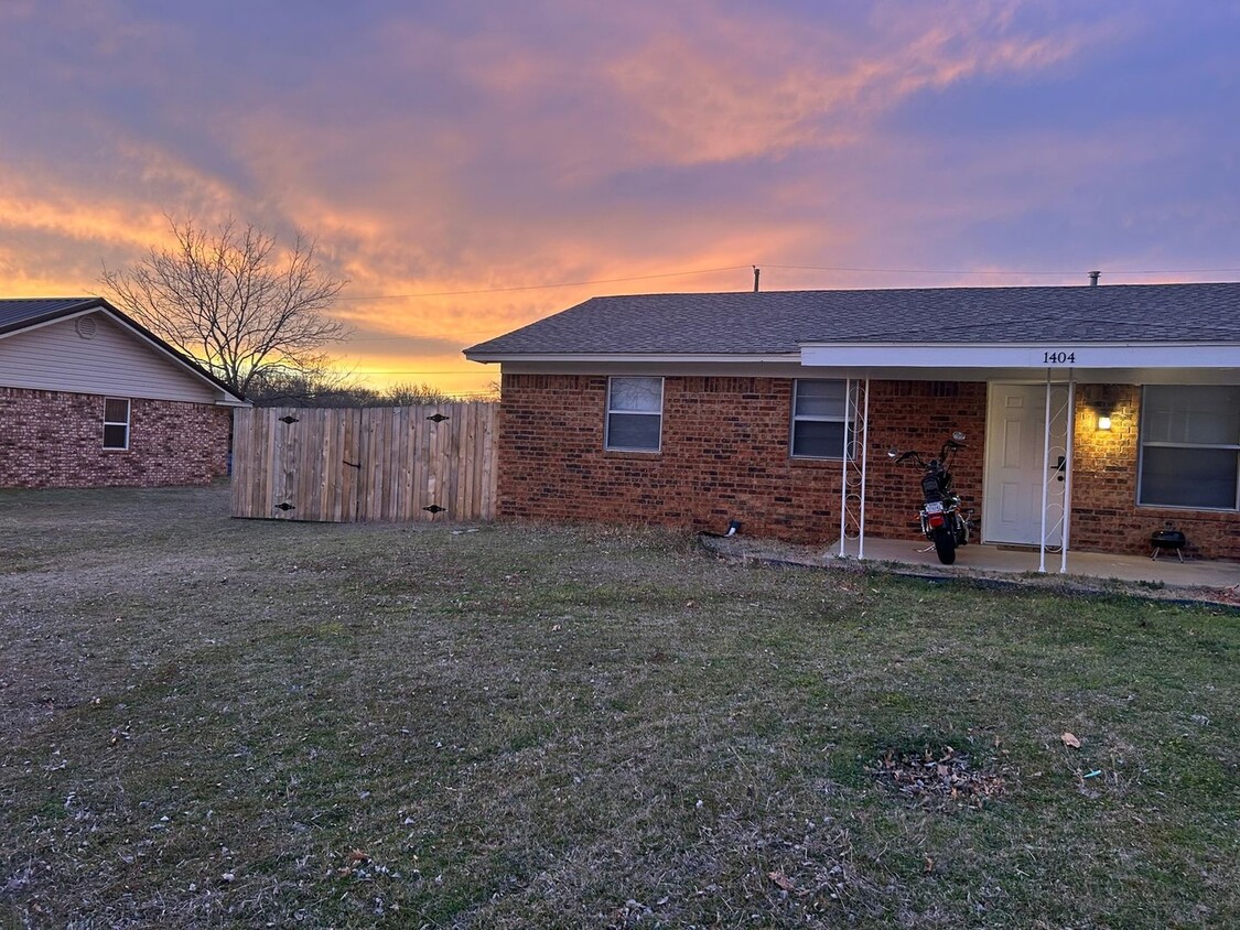 Foto principal - Charming 4BR House in Wynnewood