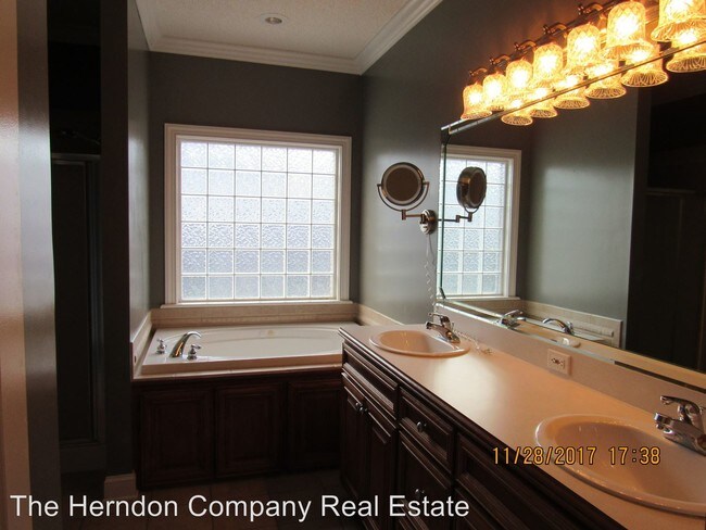 Building Photo - 3 br, 2 bath House - 3433 Greystone Way