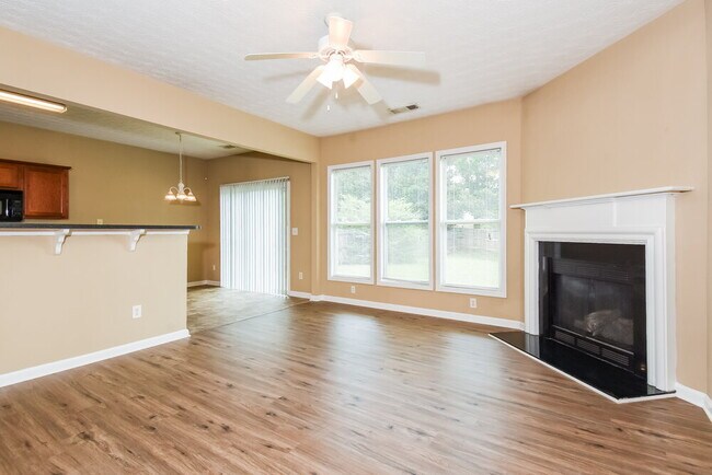 Building Photo - 206 Winterbury Dr