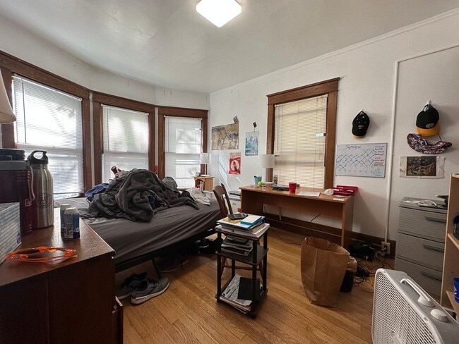 Foto del edificio - 226 Bryant Ave