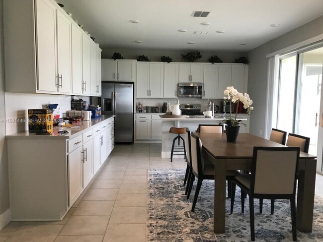 Foto del edificio - 1107 Sugarwood St