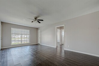 Building Photo - 7315 Housman