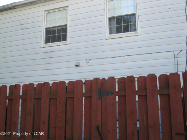 Building Photo - 168 Haverford Dr
